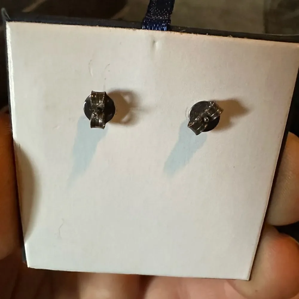 NWB Gia Fionella sterling,silver crystal earrings. With Box never used STERLING